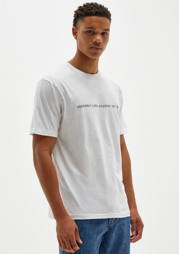 Assembly Label Delmar Organic Tee - White/Black – Deer Willow